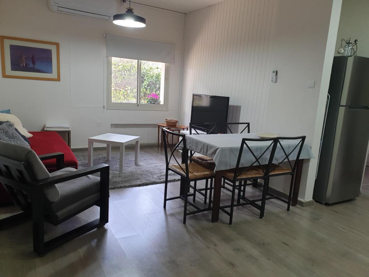 פינה חמה ברמה Apartment Ein Zivan Exterior foto